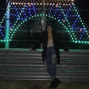 Meet your Posher, Selene